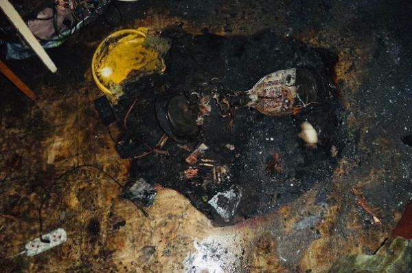В Няндоме в квартире загорелся гироскутер